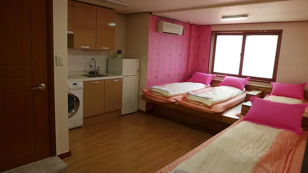Bong Backpackers Vandrehjem Seoul